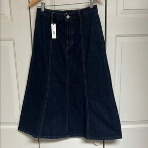 Banana Republic Dark Rinse Pia Denim Midi Skirt - Size 2